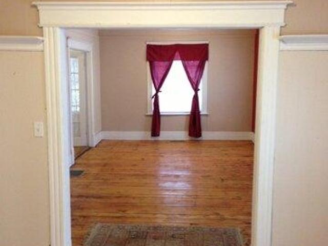 house with 4 bedroom, Burlington VT ES105476312