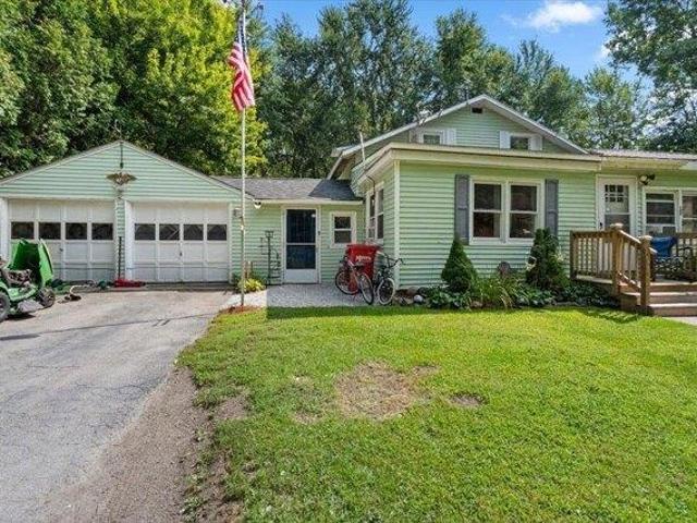 house with 4 bedroom, Burlington VT ES105477022