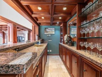house with 4 bedroom, CA CA ES102435020