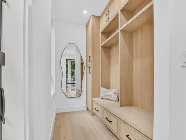 house with 4 bedroom, Cambridge MA ES105630661