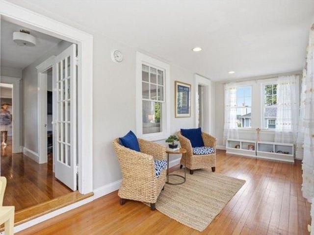 house with 4 bedroom, Canton MA ES105385182