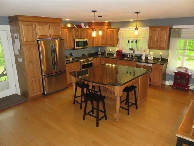 house with 4 bedroom, Canaan NH ES105612868