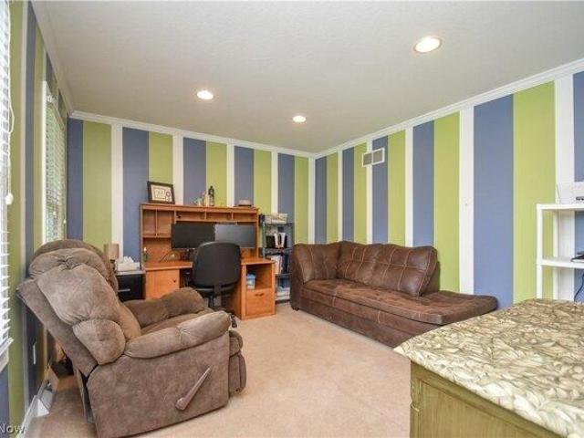 house with 4 bedroom, Canfield OH DS103501399