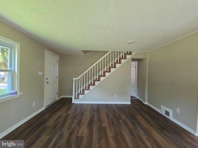 house with 4 bedroom, Carneys Point NJ ES105954027