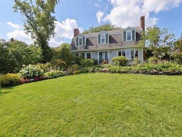 house with 4 bedroom, Cataumet MA ES104833999