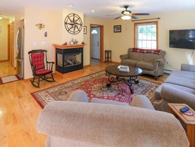 house with 4 bedroom, Cavendish VT ES105276221