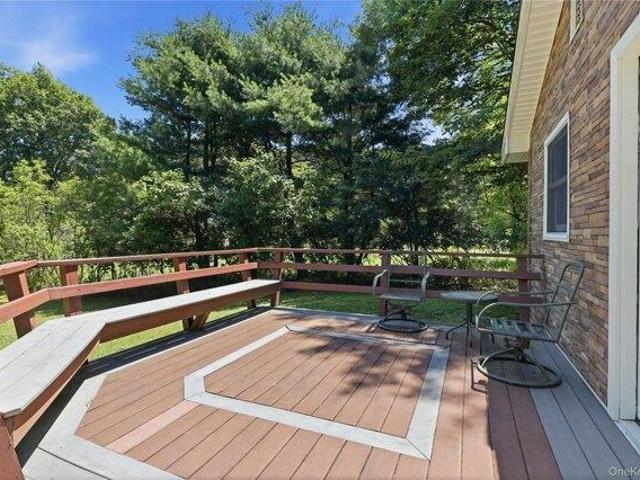 house with 4 bedroom, Chatham NY ES105291255