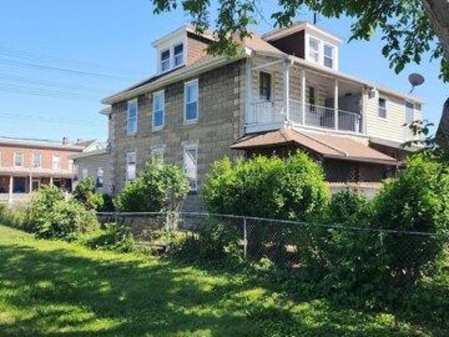house with 4 bedroom, Chambersburg PA DS103601745