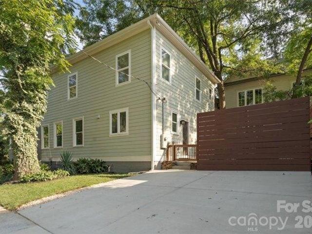 house with 4 bedroom, Charlotte NC ES104902334