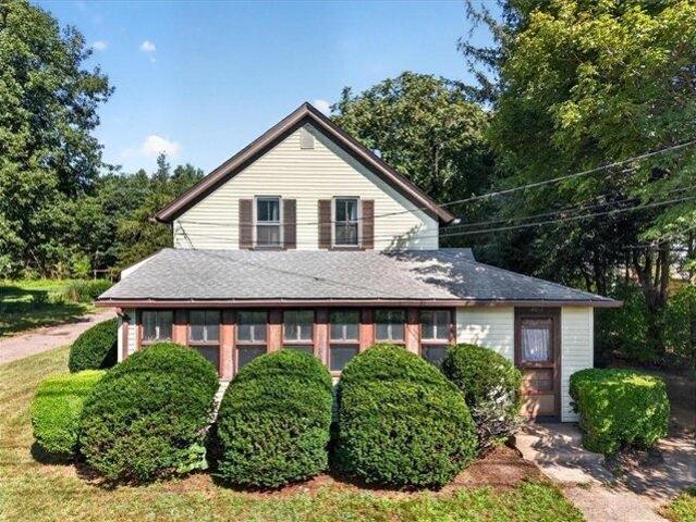 house with 4 bedroom, Charlestown RI ES105660891