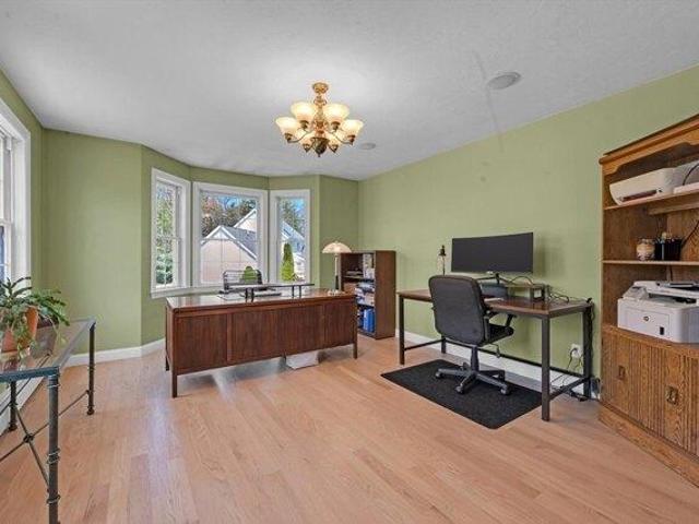 house with 4 bedroom, Charlton MA ES103434359