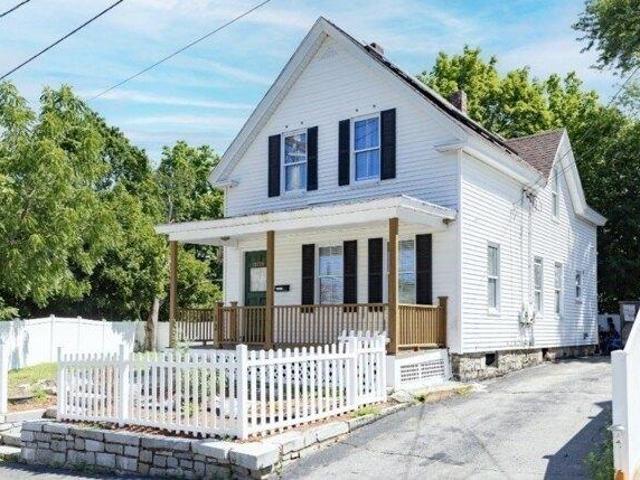 house with 4 bedroom, Chelmsford MA ES105401941