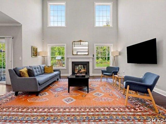 house with 4 bedroom, Cheshire CT ES104608433