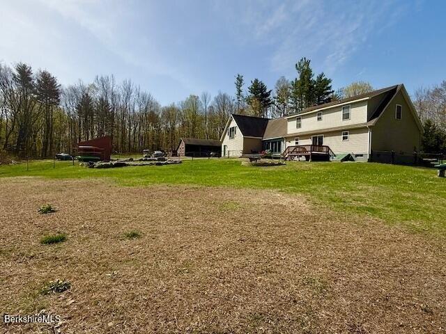 house with 4 bedroom, Chester MA ES105384301