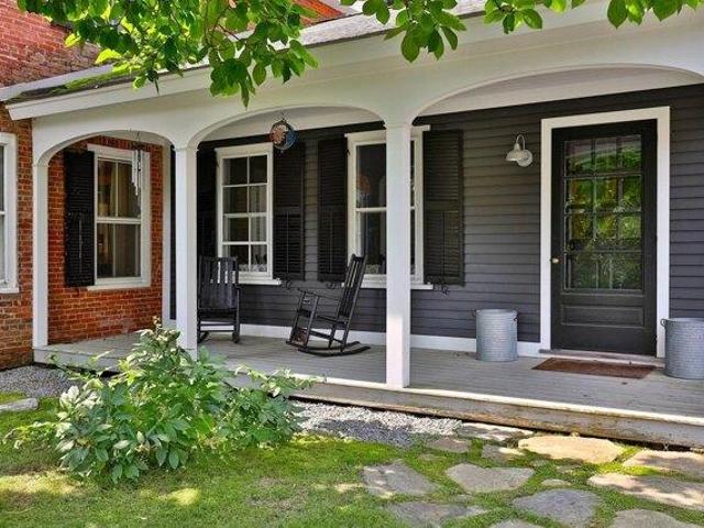 house with 4 bedroom, Chester VT ES105799820