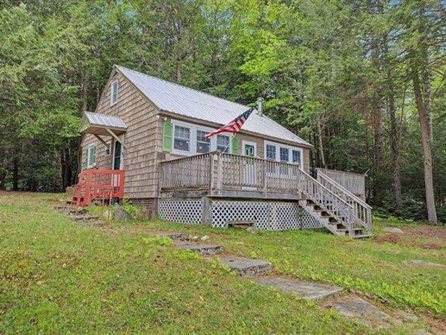 house with 4 bedroom, Chesterfield MA ES104607798
