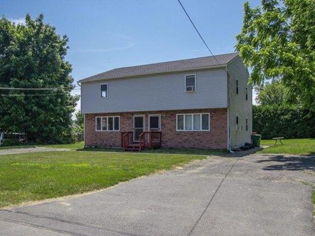 house with 4 bedroom, Chicopee MA ES104605969