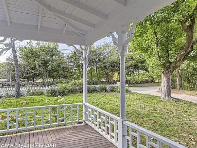 house with 4 bedroom, Chilmark MA ES105477902