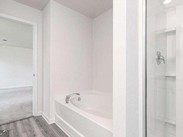 house with 4 bedroom, Conyers GA ES104898596