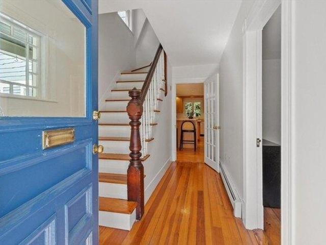 house with 4 bedroom, Concord MA ES104295368