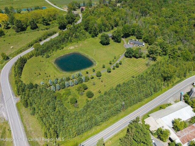 house with 4 bedroom, Cobleskill NY ES105288305