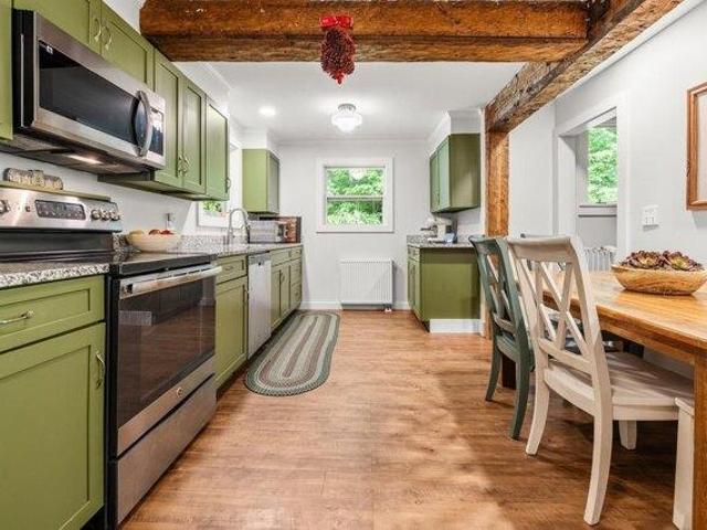 house with 4 bedroom, Cornish NH ES104539111