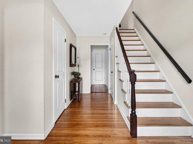 house with 4 bedroom, Cranbury NJ ES105277369