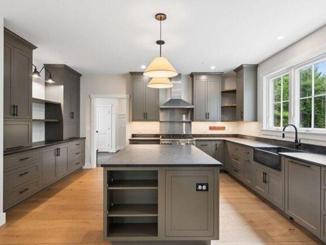 house with 4 bedroom, Cumberland ME ES105651050