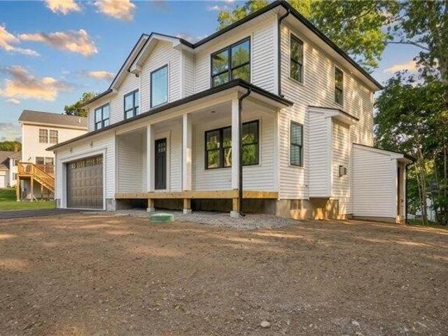 house with 4 bedroom, Cumberland RI ES105533884