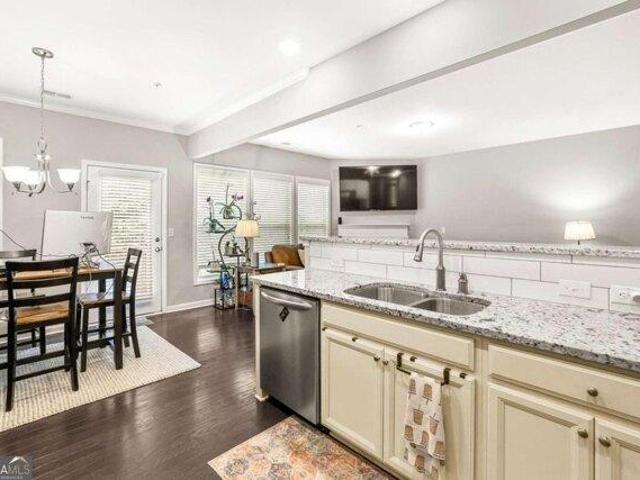 house with 4 bedroom, Cumming GA ES104898582