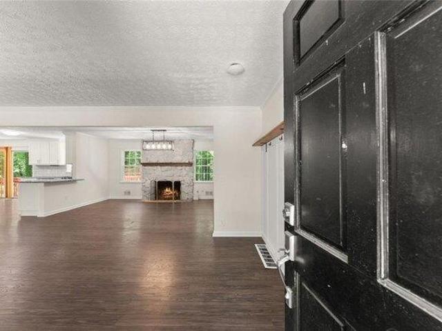 house with 4 bedroom, Cumming GA ES104899622