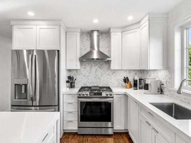 house with 4 bedroom, Danvers MA ES105387132