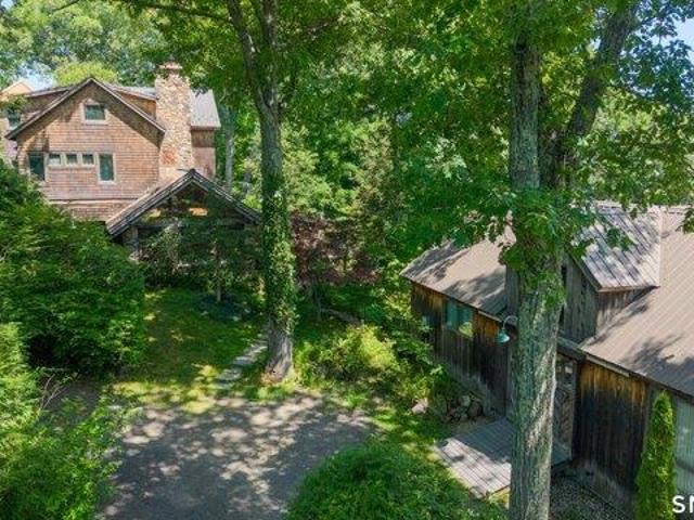 house with 4 bedroom, Danbury CT ES105497854