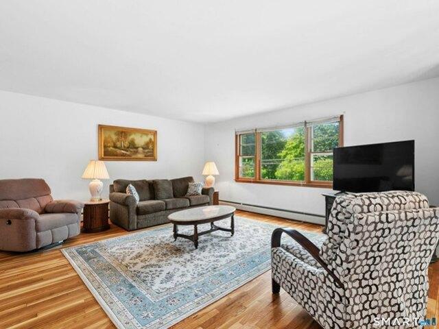 house with 4 bedroom, Darien CT ES105475408
