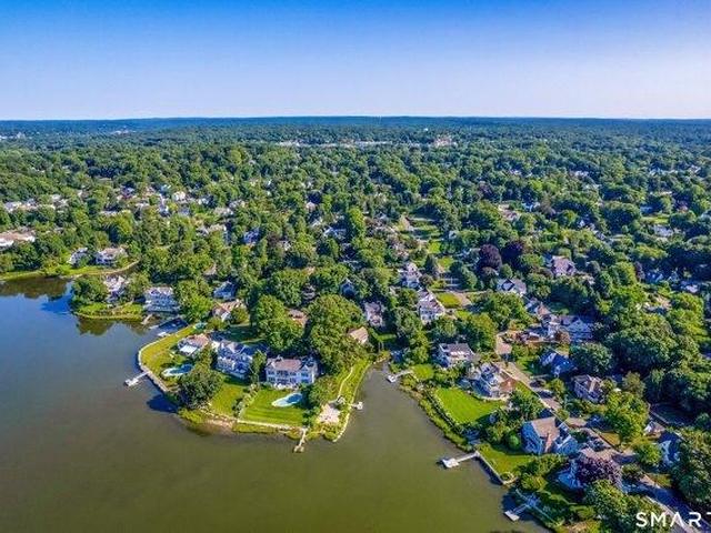 house with 4 bedroom, Darien CT ES105497262