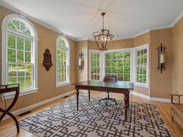 house with 4 bedroom, Dedham MA ES105423423