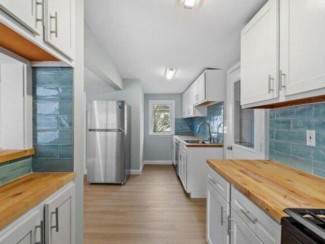 house with 4 bedroom, Dedham MA ES105423878