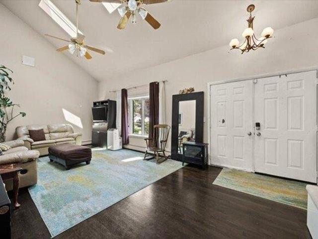 house with 4 bedroom, Dedham MA ES105386974