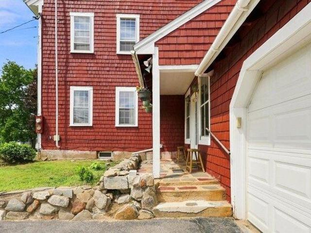 house with 4 bedroom, Deerfield NH ES105578103