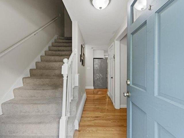 house with 4 bedroom, Derry NH DS104264001
