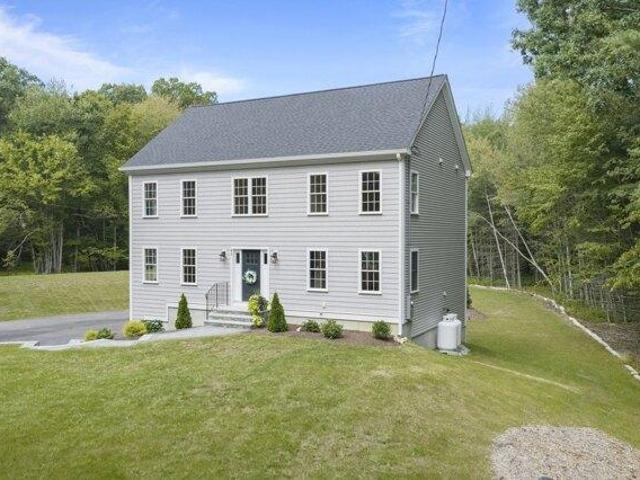 house with 4 bedroom, Douglas MA ES105663028