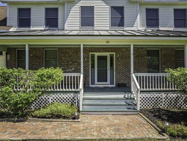 house with 4 bedroom, Dover NH ES105400066