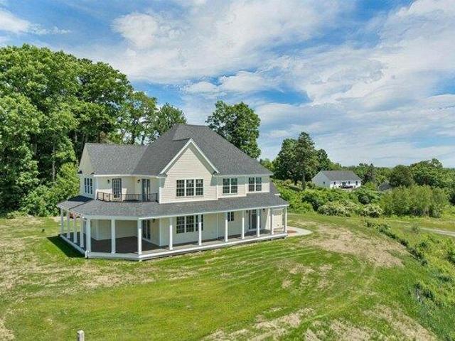 house with 4 bedroom, Dunbarton NH DS104480792