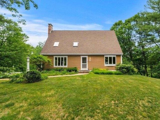 house with 4 bedroom, Dunstable MA DS104443984