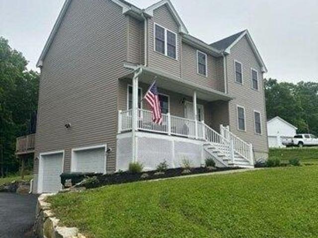 house with 4 bedroom, Dudley MA ES104607346