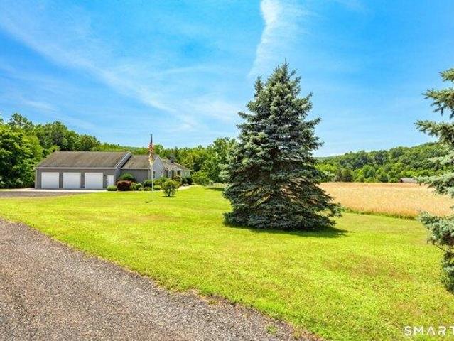 house with 4 bedroom, Durham CT ES104604489