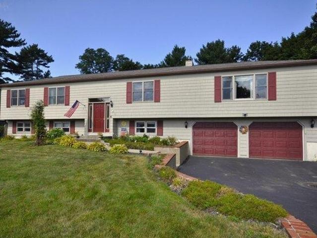 house with 4 bedroom, East Bridgewater MA ES105550011