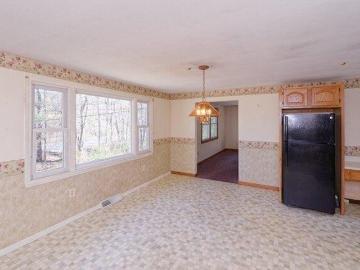 house with 4 bedroom, East Bridgewater MA ES103444311