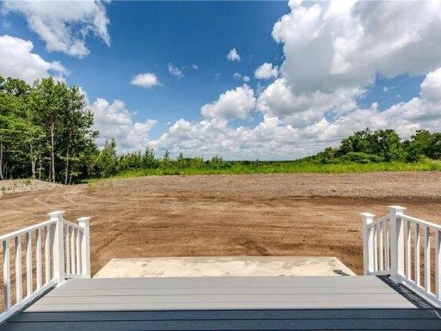 house with 4 bedroom, East Greenwich RI ES104870149