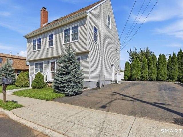 house with 4 bedroom, East Haven CT ES105443241